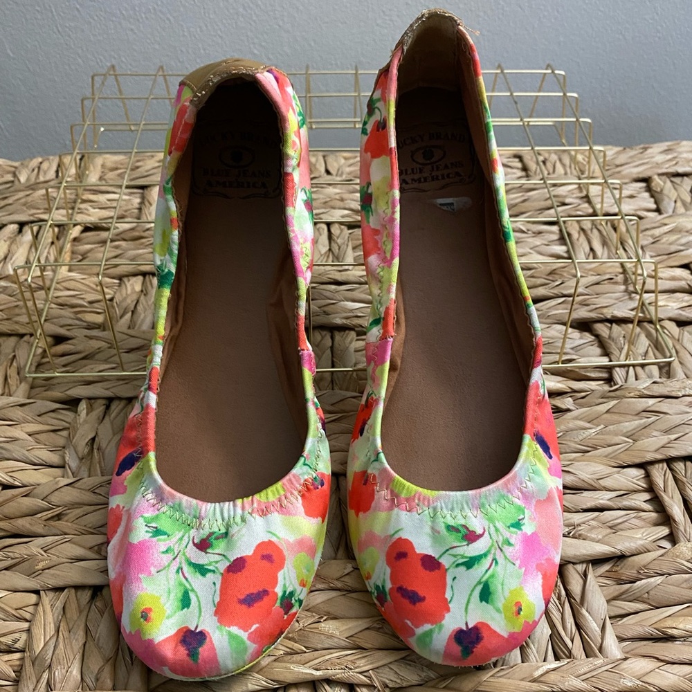 Lucky Brand floral print flats.